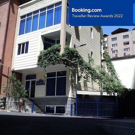 Yellow Fox Yerevan Exterior foto